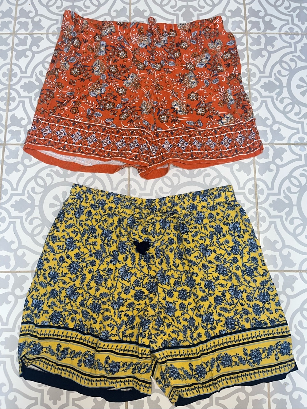 2 Pair J.Jill Shorts Size XL Floral Bohemian Casual Shorts